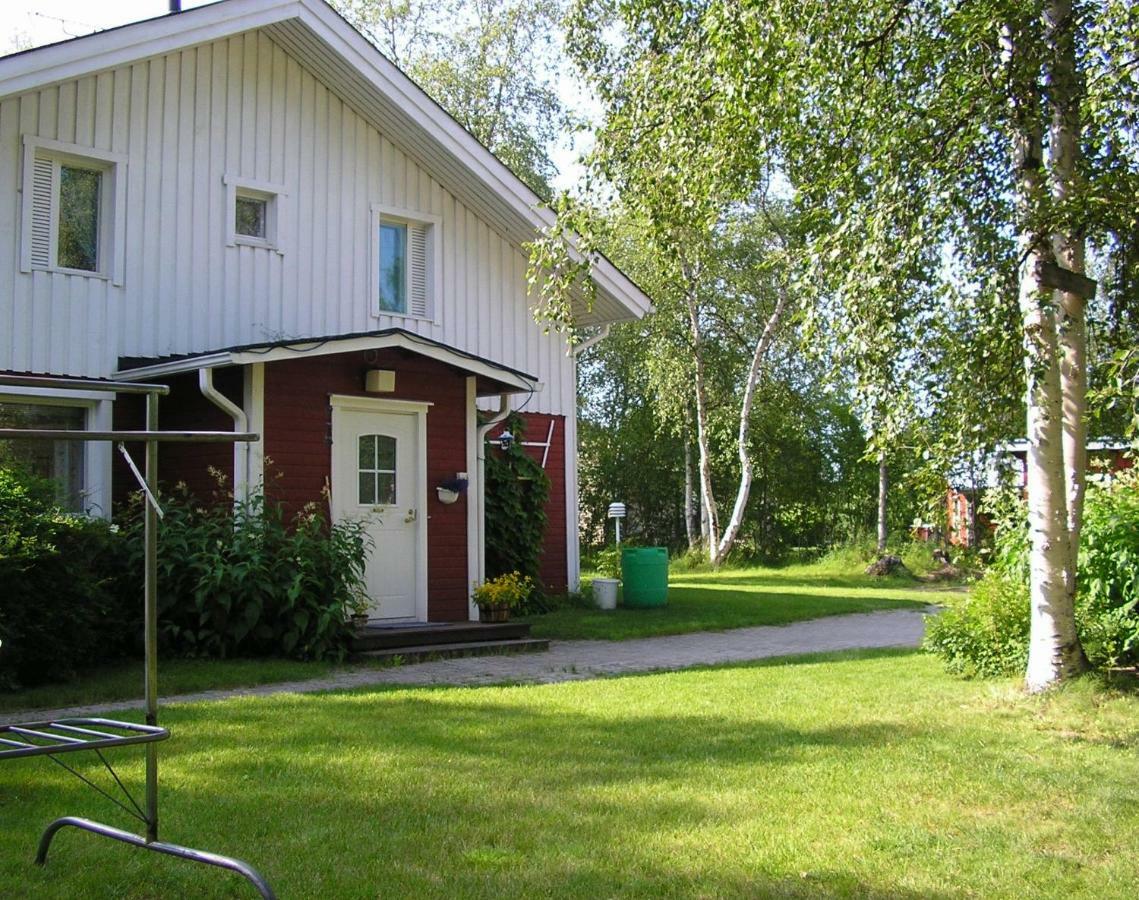 Riverhouse Lumo Ivalo Buitenkant foto